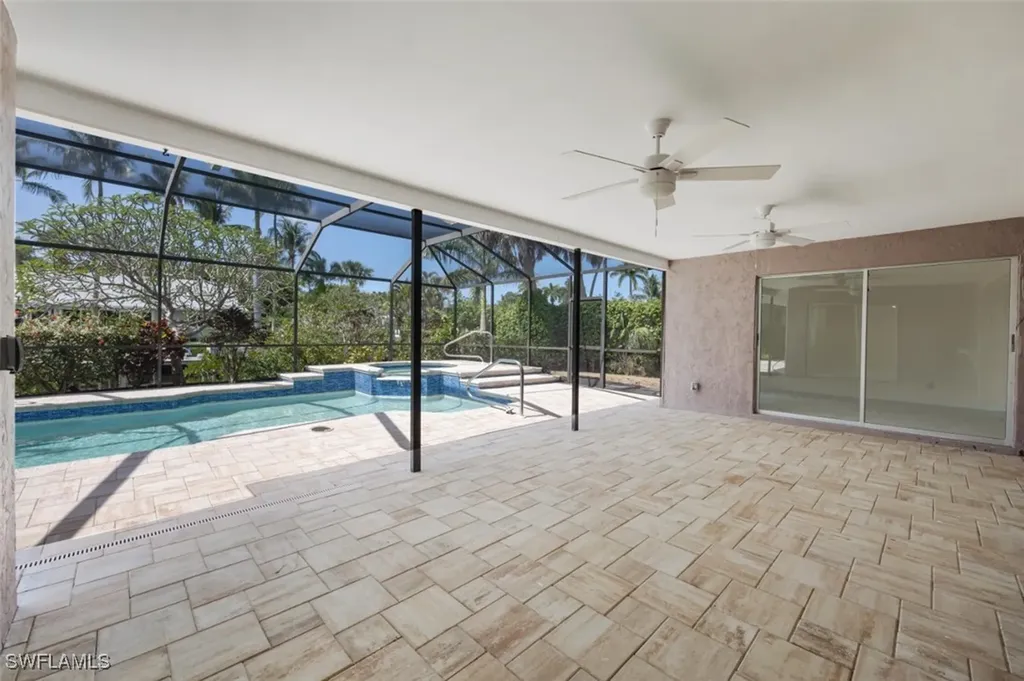 2232 Longboat Drive Naples FL 34104