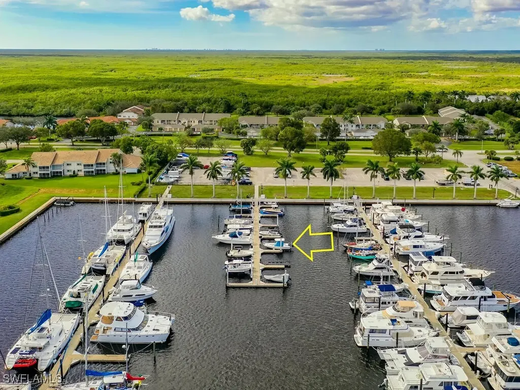 525 Newport Drive Naples FL 34114