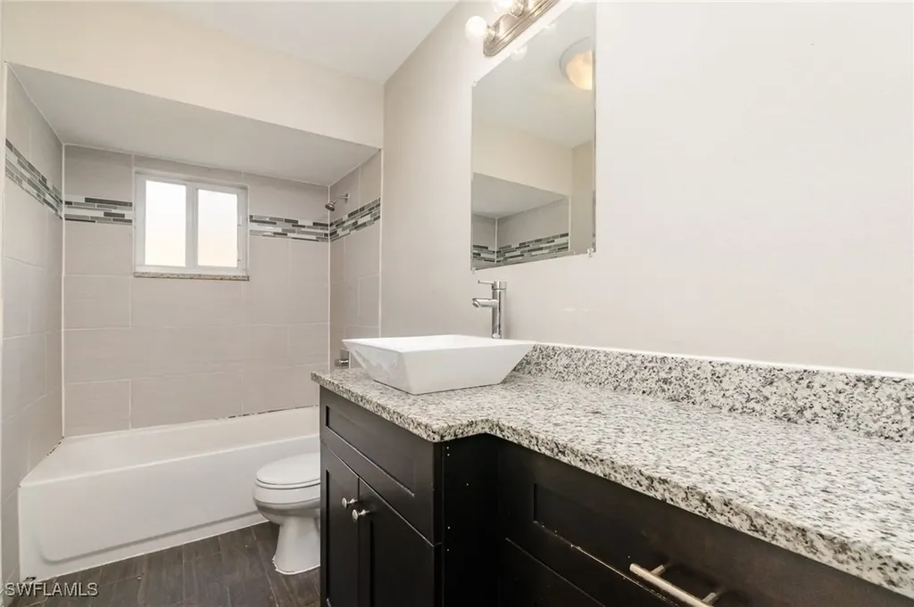 2414 Parkview Drive Fort Myers FL 33905