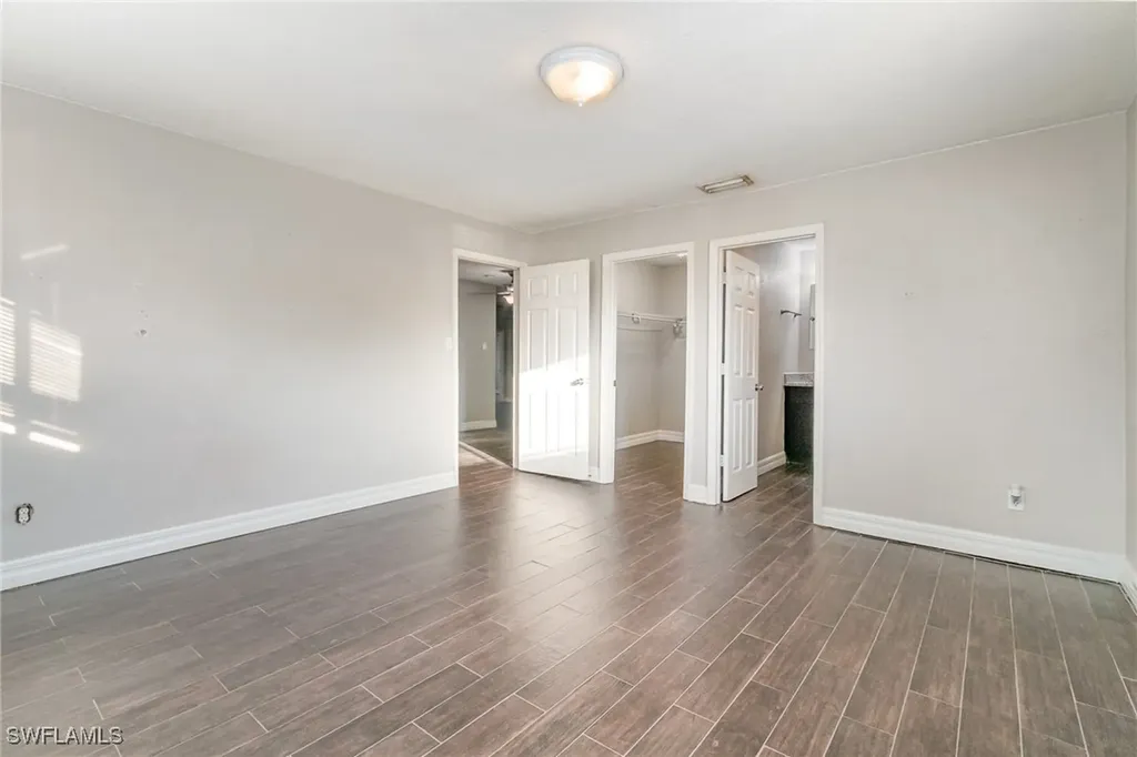 2414 Parkview Drive Fort Myers FL 33905
