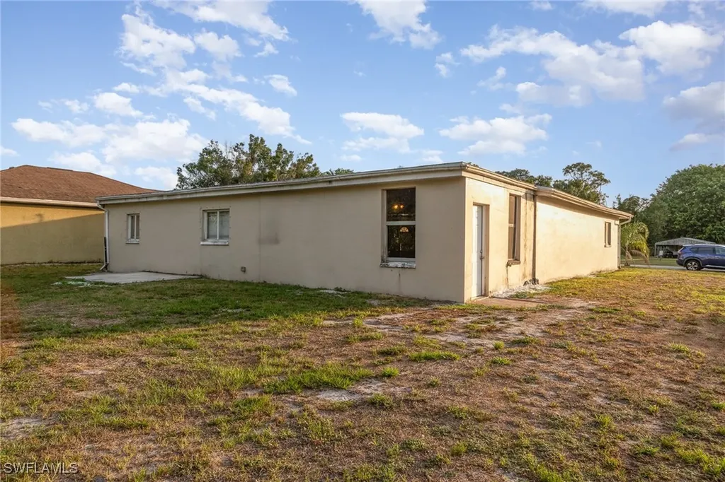 2414 Parkview Drive Fort Myers FL 33905