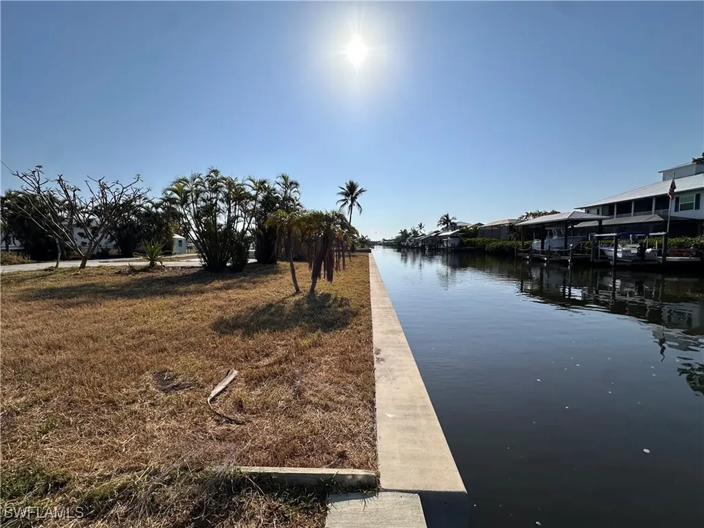 2654 Heron Court St. James City FL 33956