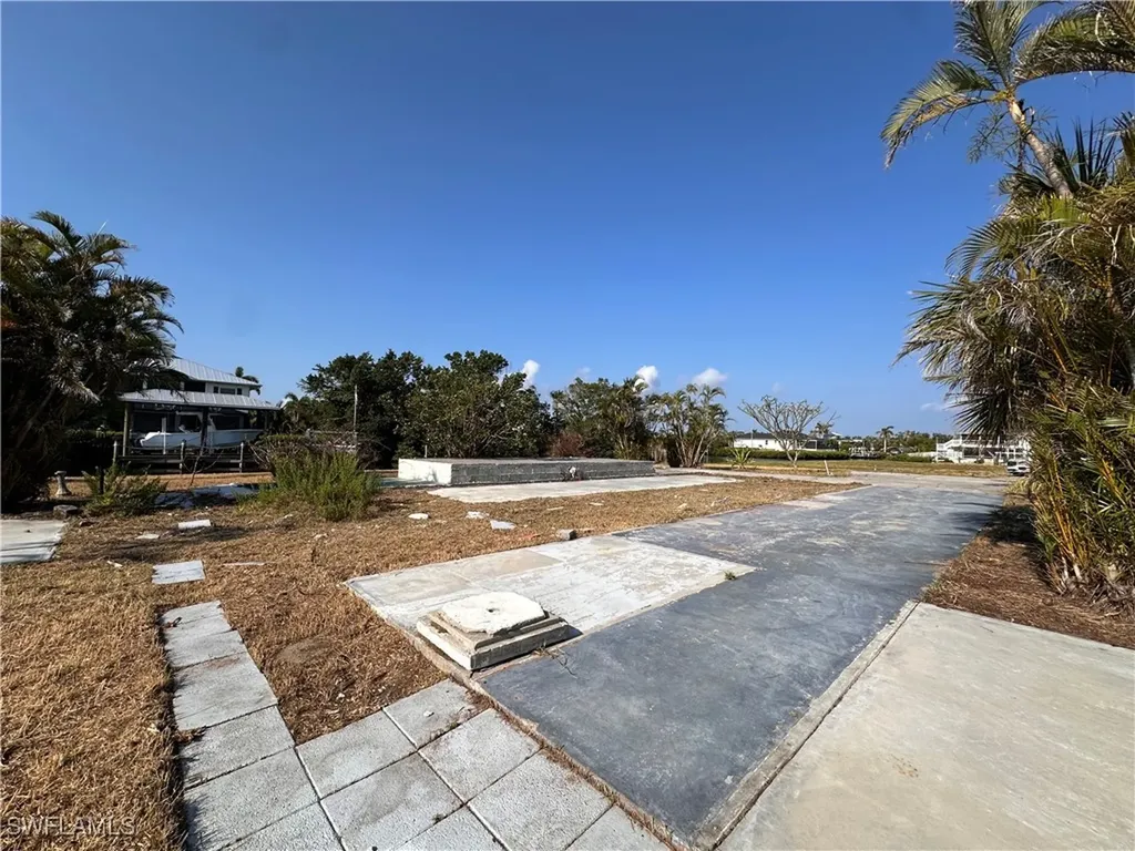 2654 Heron Court St. James City FL 33956