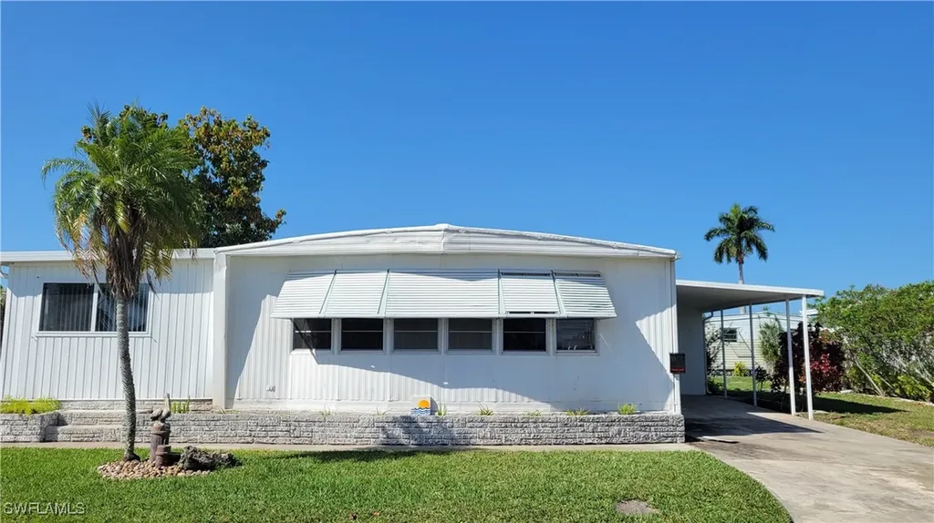268 Shoreland Drive Fort Myers FL 33905