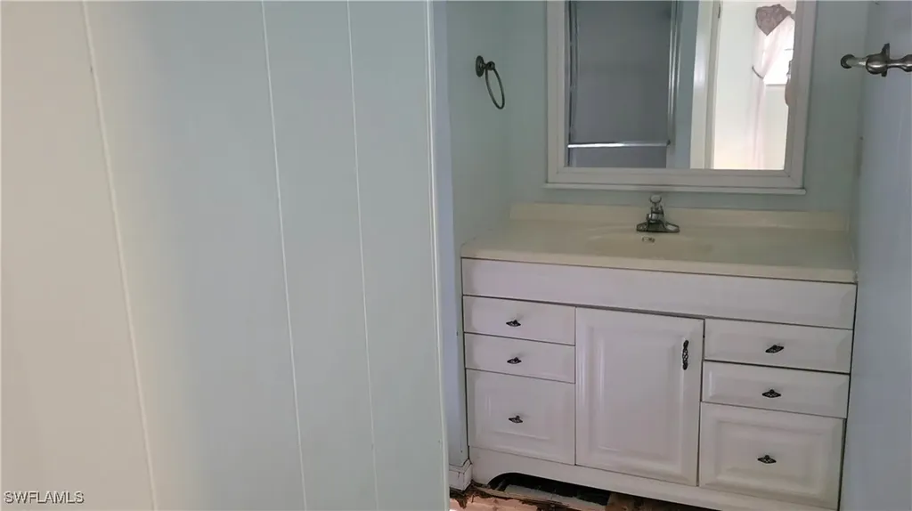 268 Shoreland Drive Fort Myers FL 33905