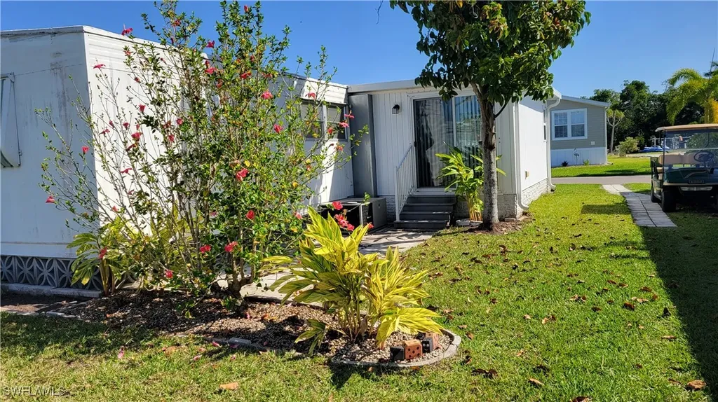 268 Shoreland Drive Fort Myers FL 33905