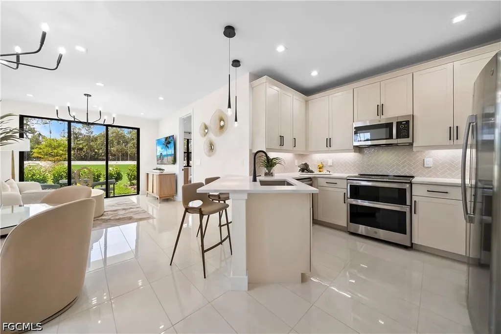 6092 Barbara Circle Naples FL 34112