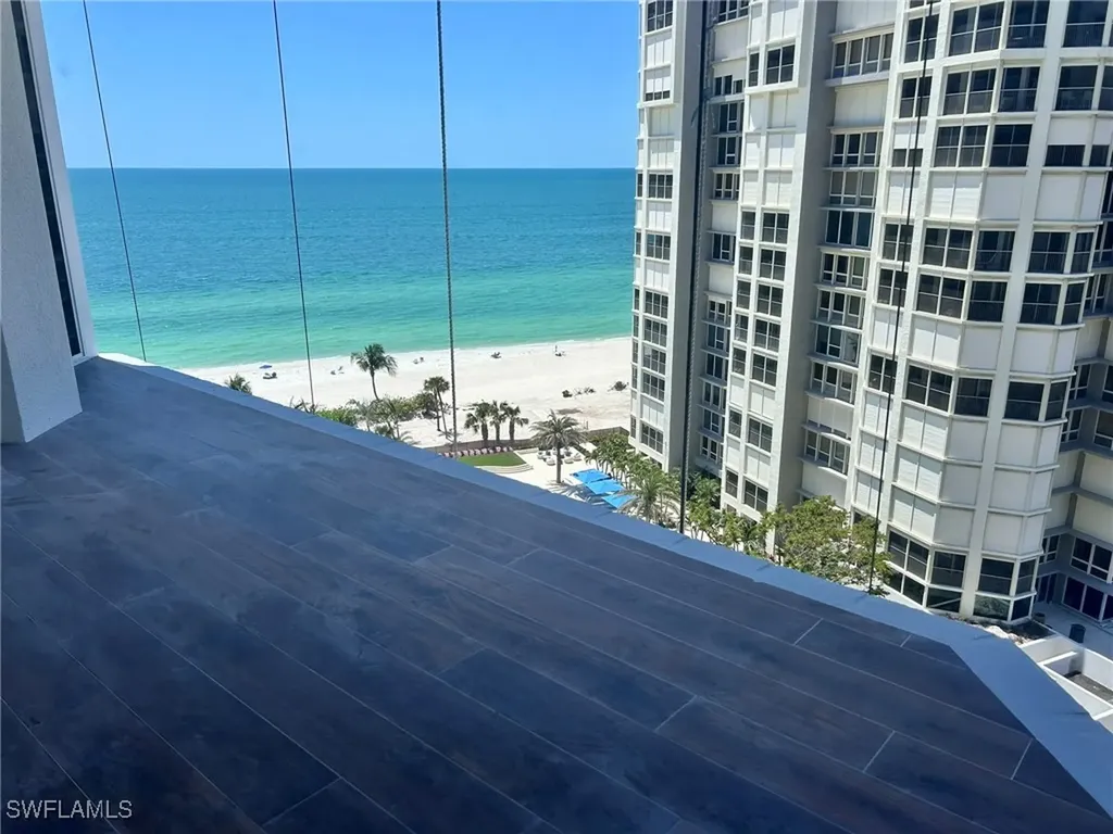 4041 Gulf Shore Boulevard Naples FL 34103
