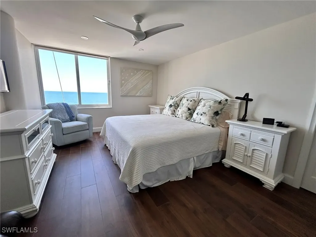 4041 Gulf Shore Boulevard Naples FL 34103