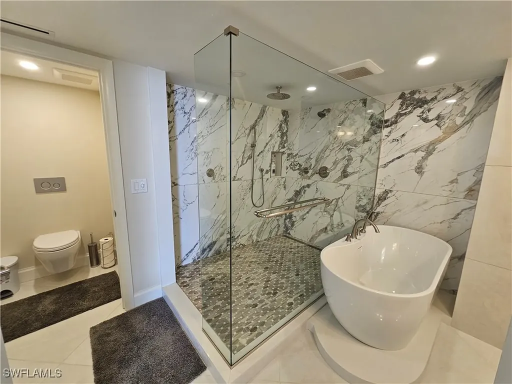 4041 Gulf Shore Boulevard Naples FL 34103