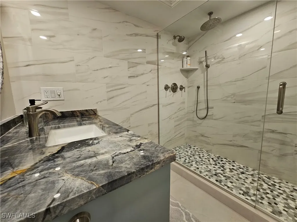 4041 Gulf Shore Boulevard Naples FL 34103