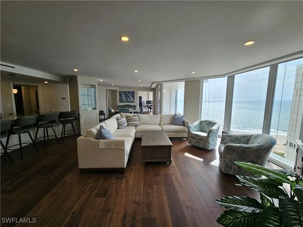 4041 Gulf Shore Boulevard Naples FL 34103
