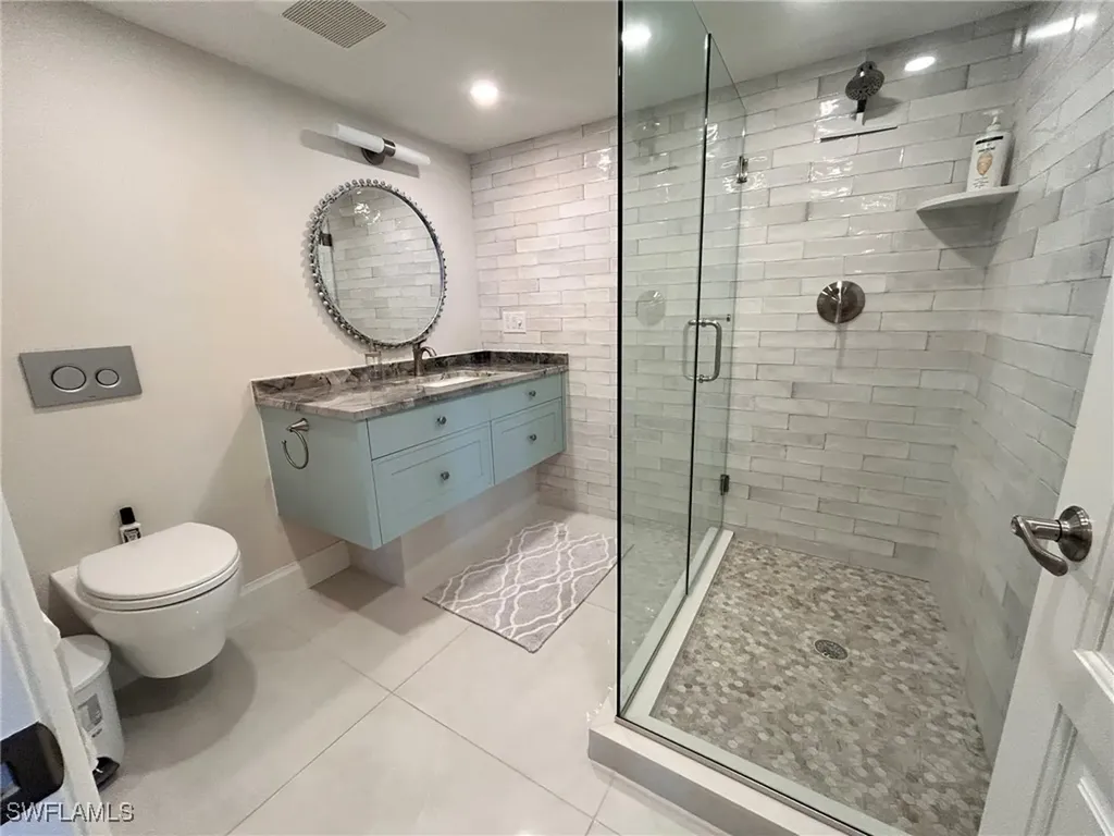 4041 Gulf Shore Boulevard Naples FL 34103