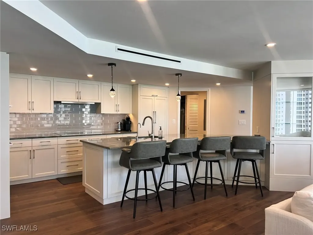 4041 Gulf Shore Boulevard Naples FL 34103