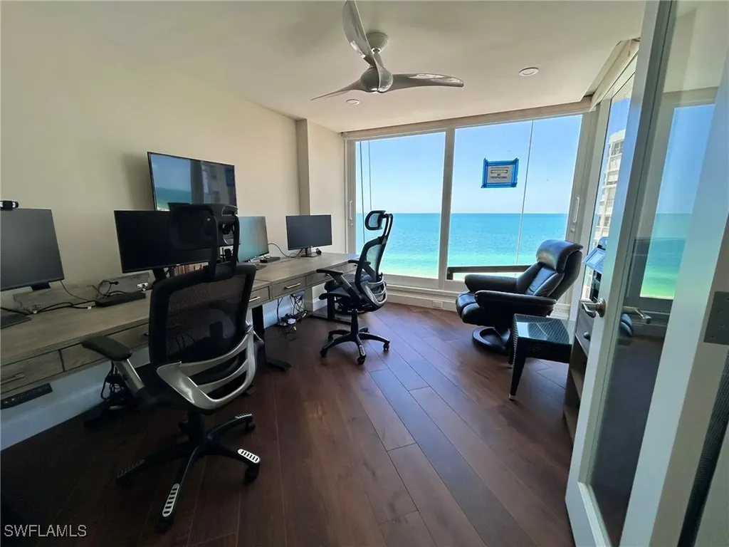 4041 Gulf Shore Boulevard Naples FL 34103