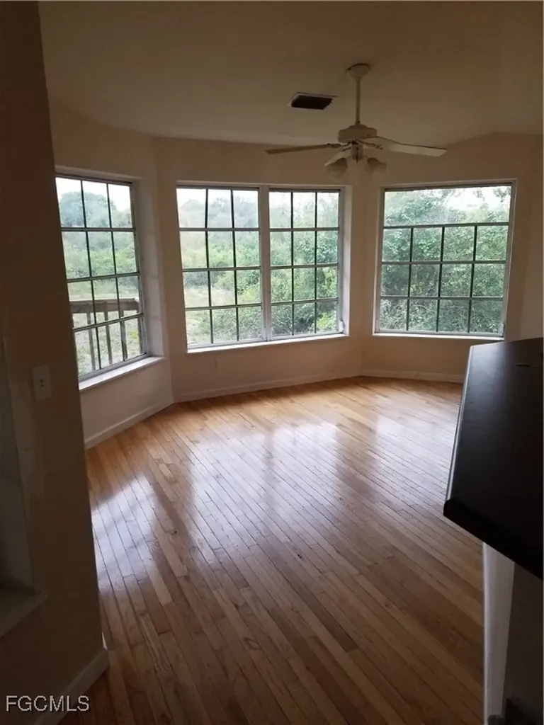 880 18th Street NE Naples FL 34120