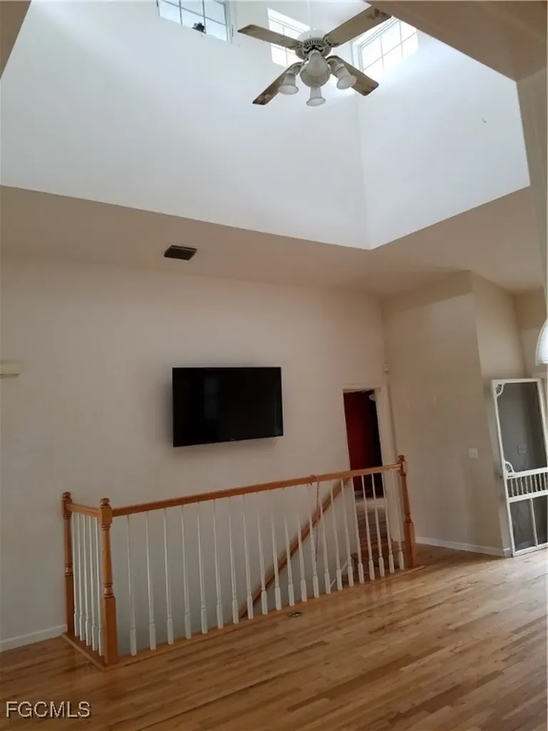 880 18th Street NE Naples FL 34120