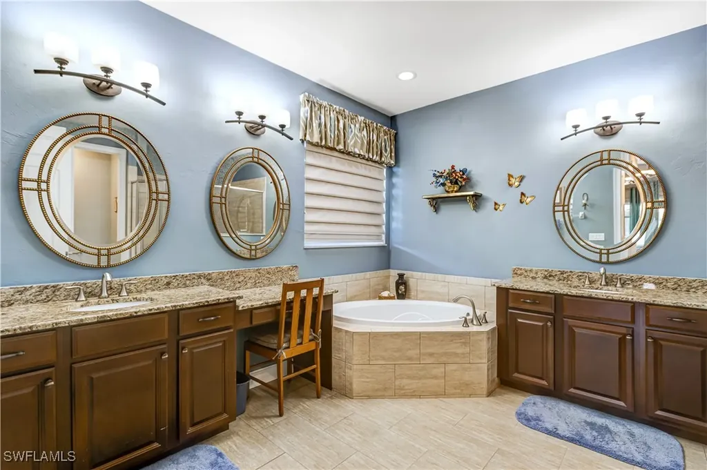 3111 Scarlet Oak Place North Fort Myers FL 33903