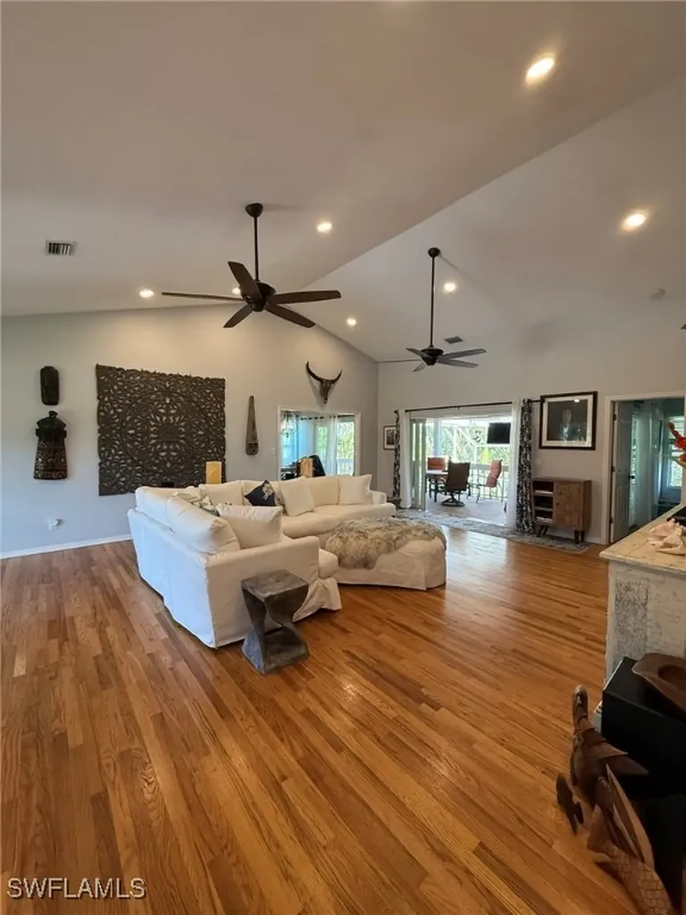 5546 Park Road Fort Myers FL 33908