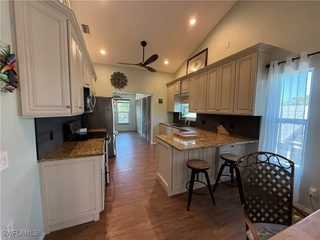 5546 Park Road Fort Myers FL 33908