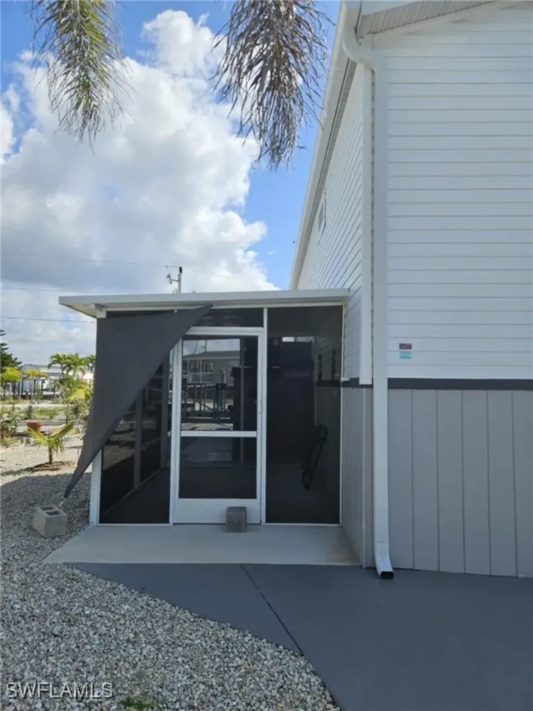 3821 Blueberry Lane St. James City FL 33956