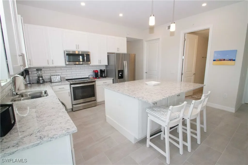 163 Indies Drive E Naples FL 34114