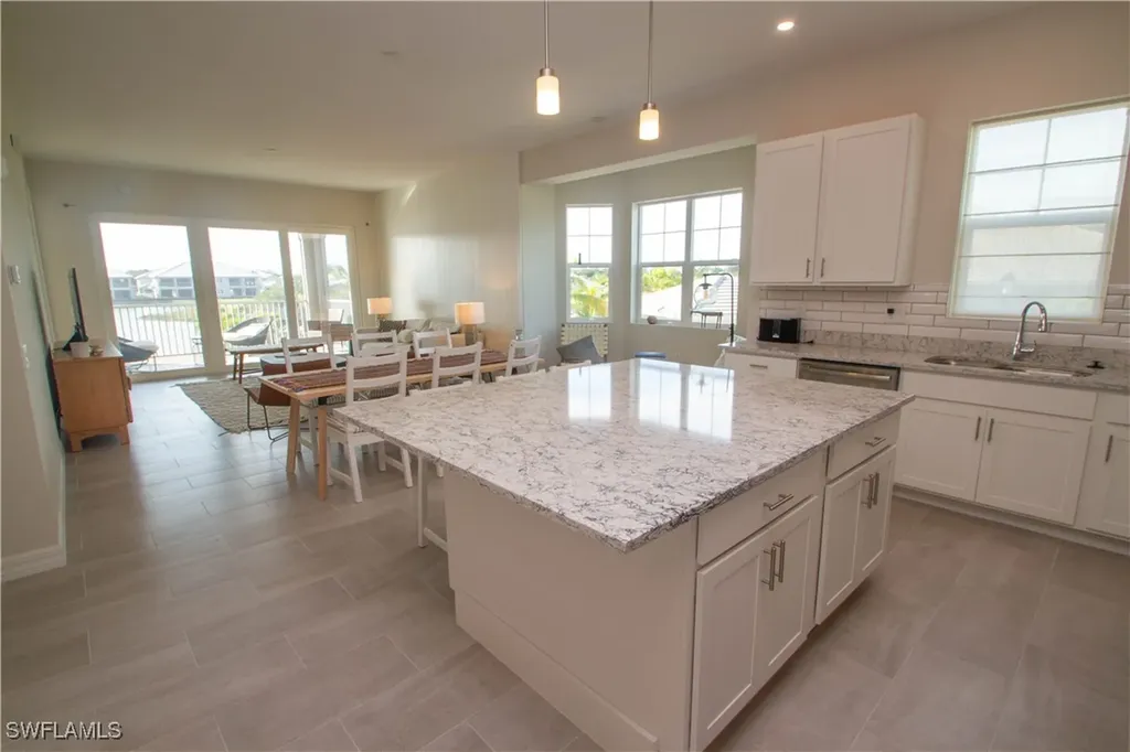 163 Indies Drive E Naples FL 34114
