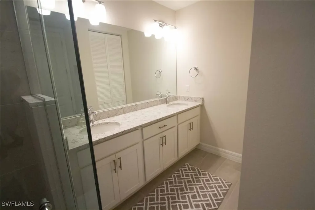 163 Indies Drive E Naples FL 34114
