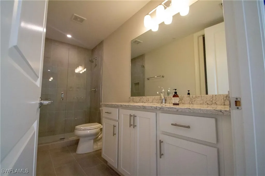 163 Indies Drive E Naples FL 34114