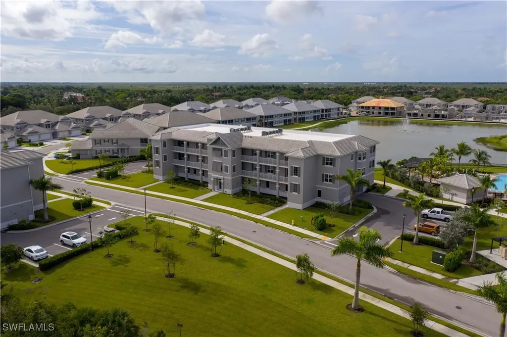 163 Indies Drive E Naples FL 34114