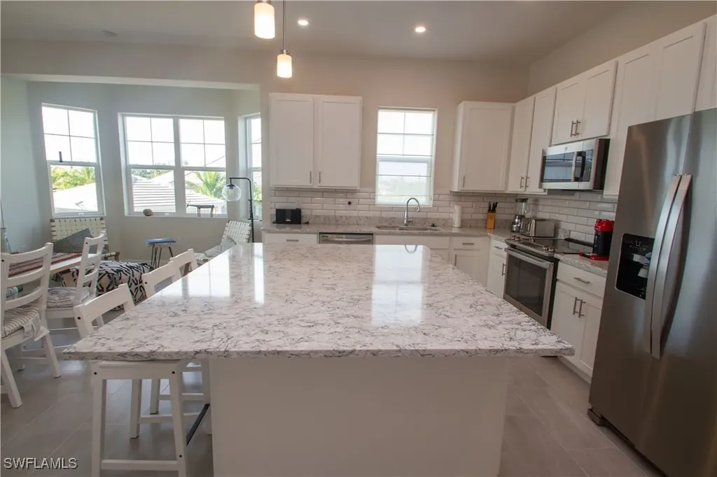 163 Indies Drive E Naples FL 34114