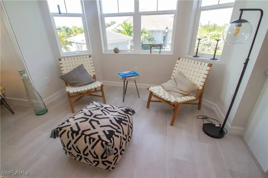 163 Indies Drive E Naples FL 34114