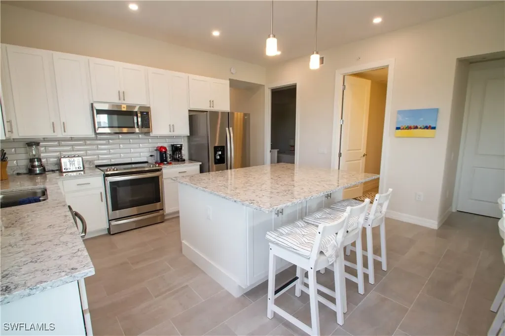 163 Indies Drive E Naples FL 34114