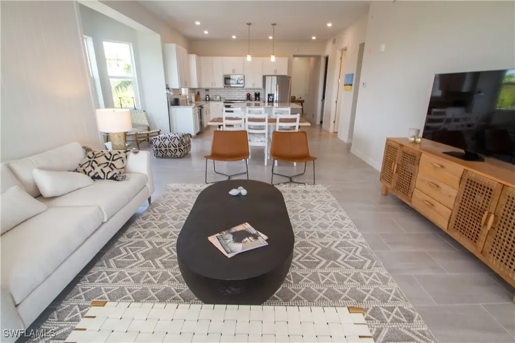 163 Indies Drive E Naples FL 34114
