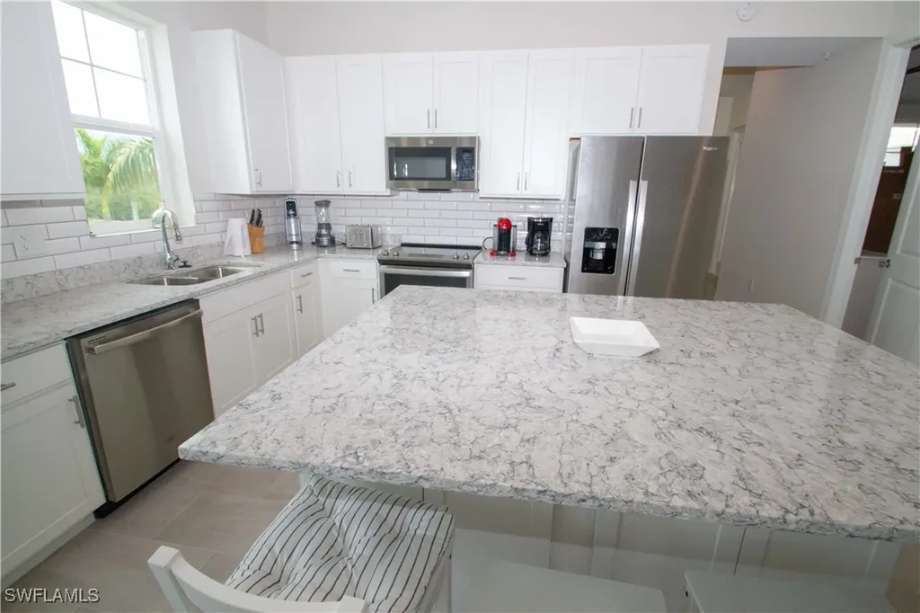 163 Indies Drive E Naples FL 34114