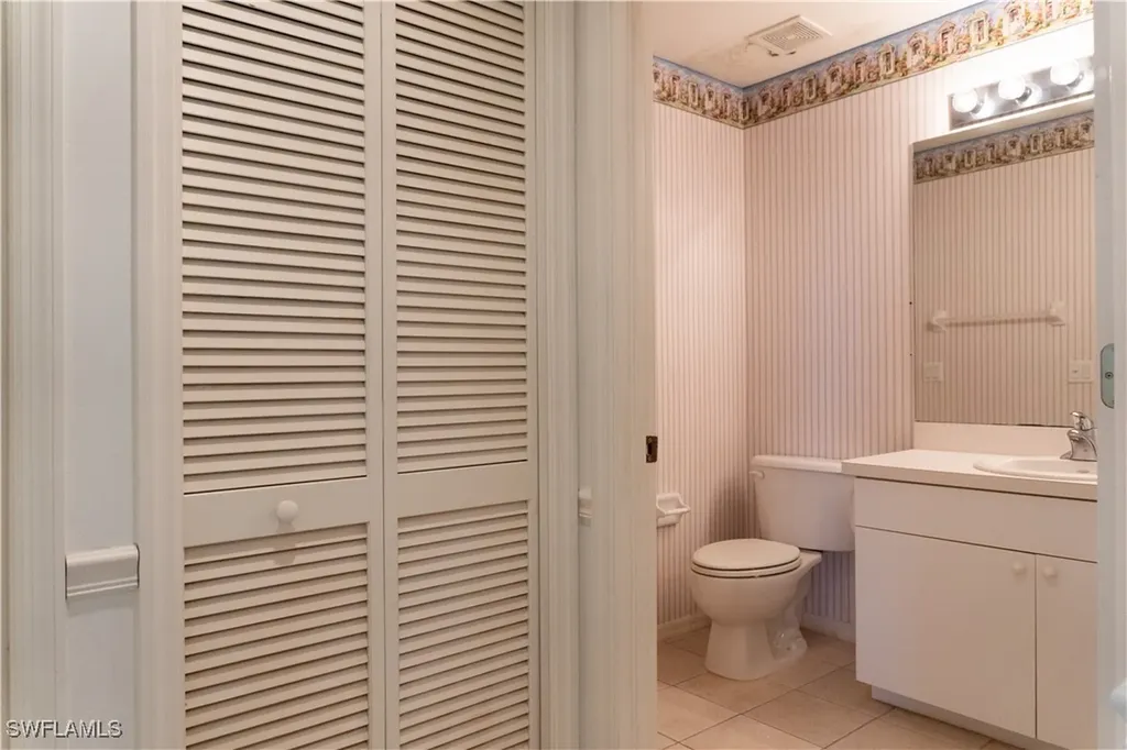 16585 Lake Circle Drive Fort Myers FL 33908