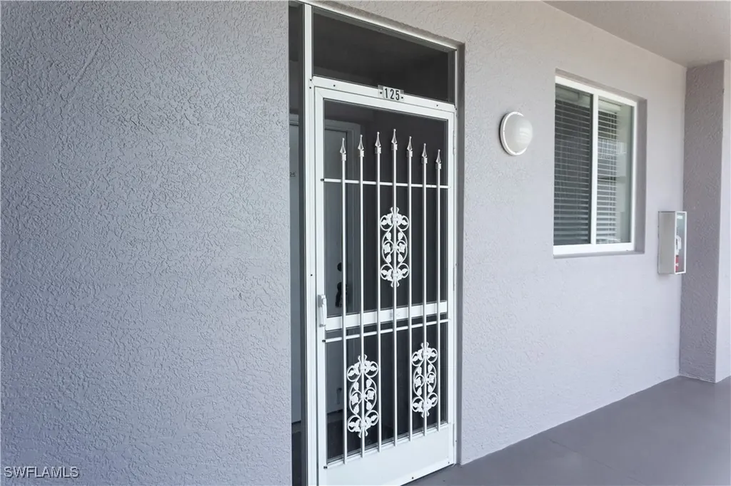 16585 Lake Circle Drive Fort Myers FL 33908