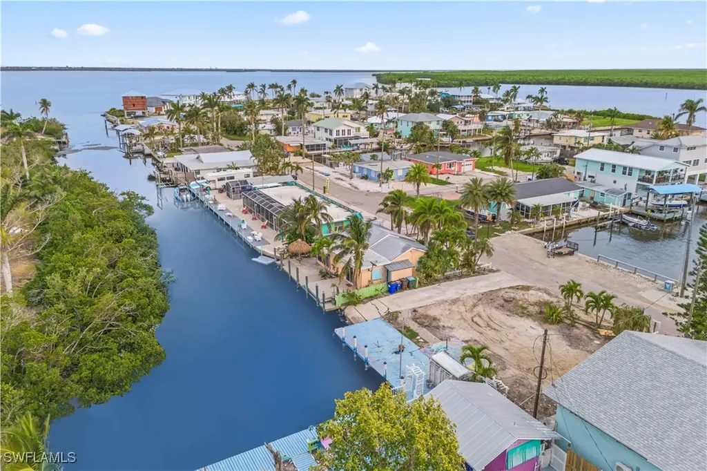 11306 Matlacha Avenue Matlacha FL 33993