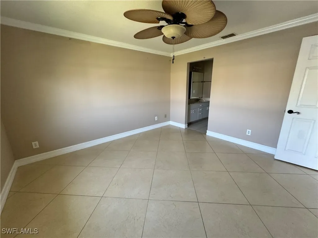 388 Belina Drive Naples FL 34104