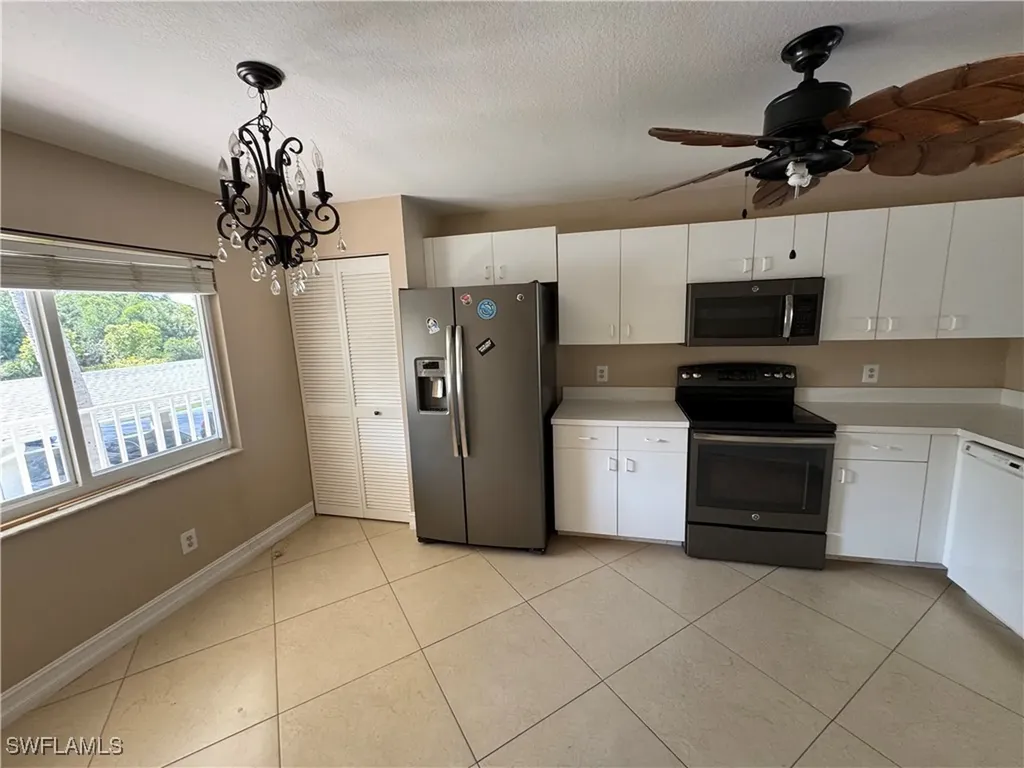 388 Belina Drive Naples FL 34104