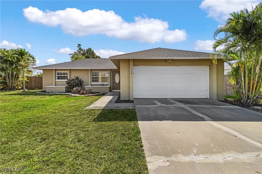 1329 NE 21st Avenue Cape Coral FL 33909