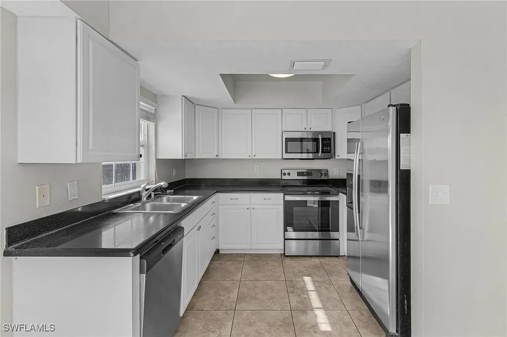 1329 NE 21st Avenue Cape Coral FL 33909