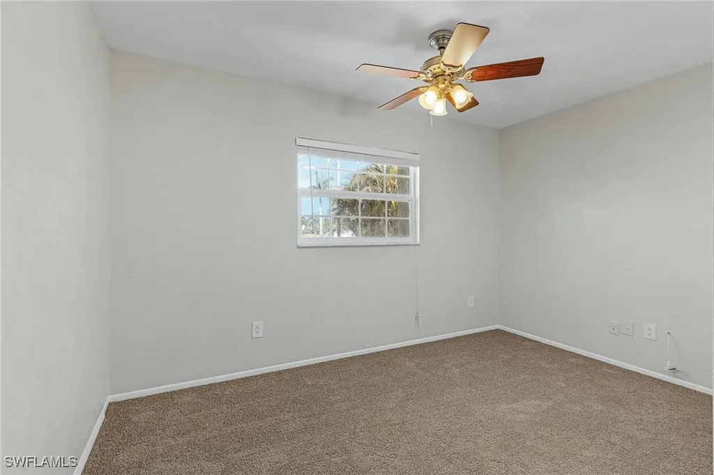 1329 NE 21st Avenue Cape Coral FL 33909