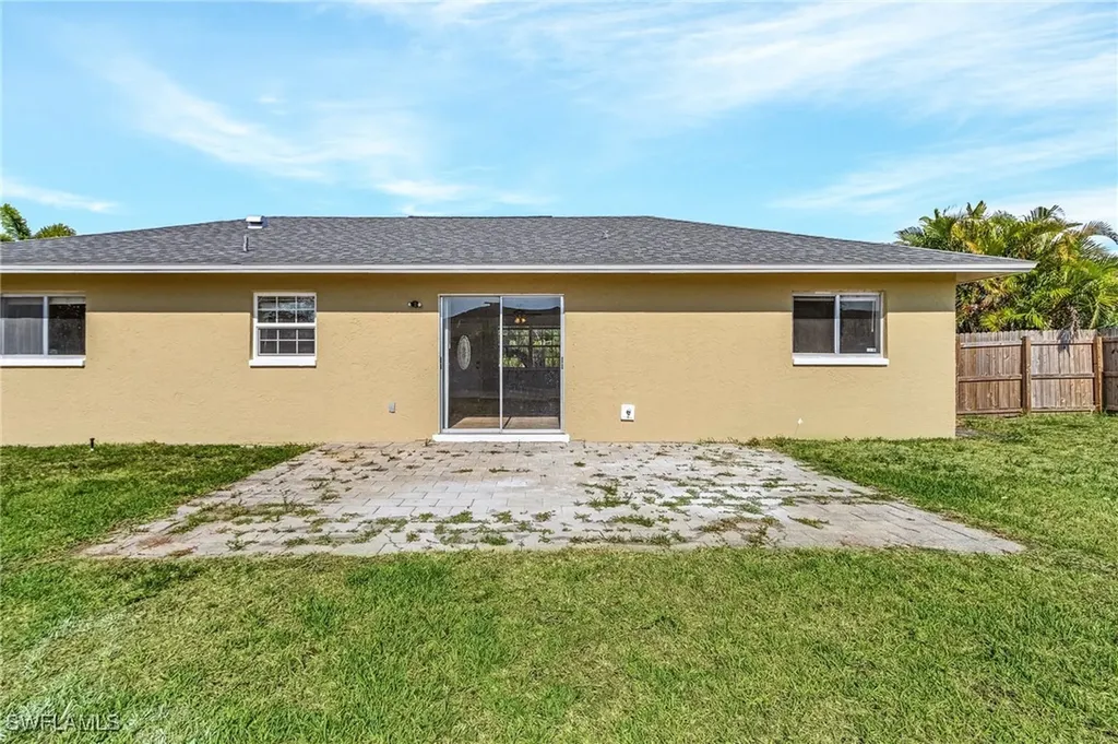 1329 NE 21st Avenue Cape Coral FL 33909