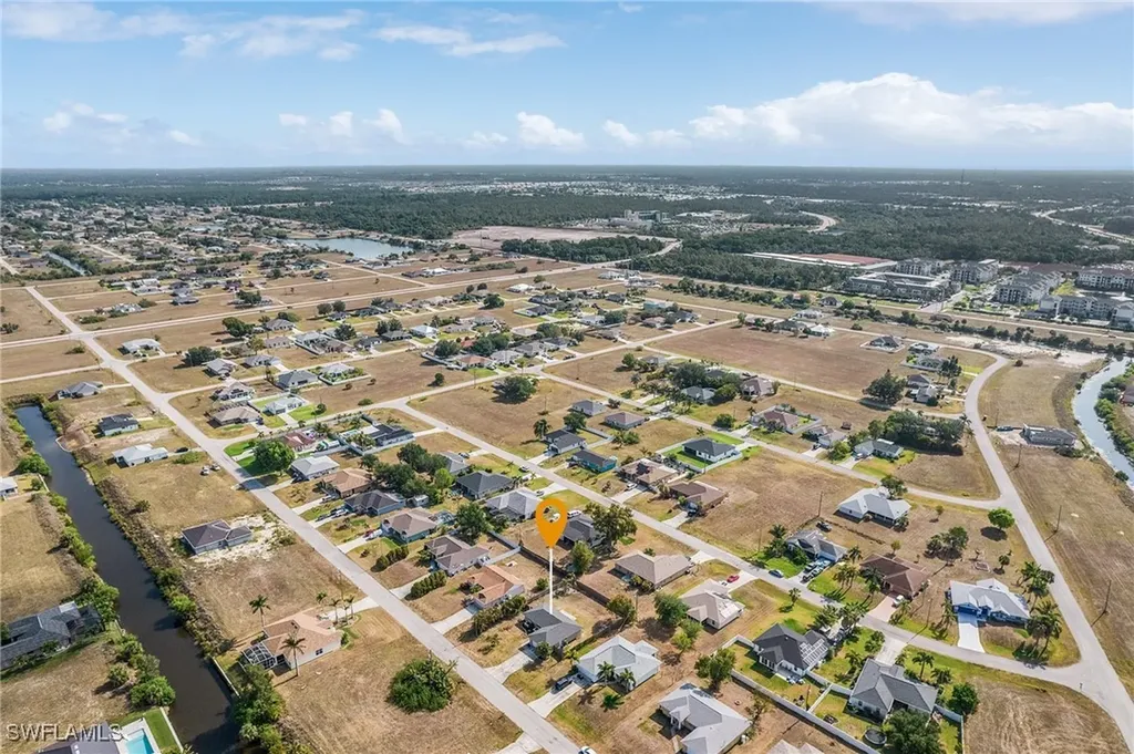 1329 NE 21st Avenue Cape Coral FL 33909