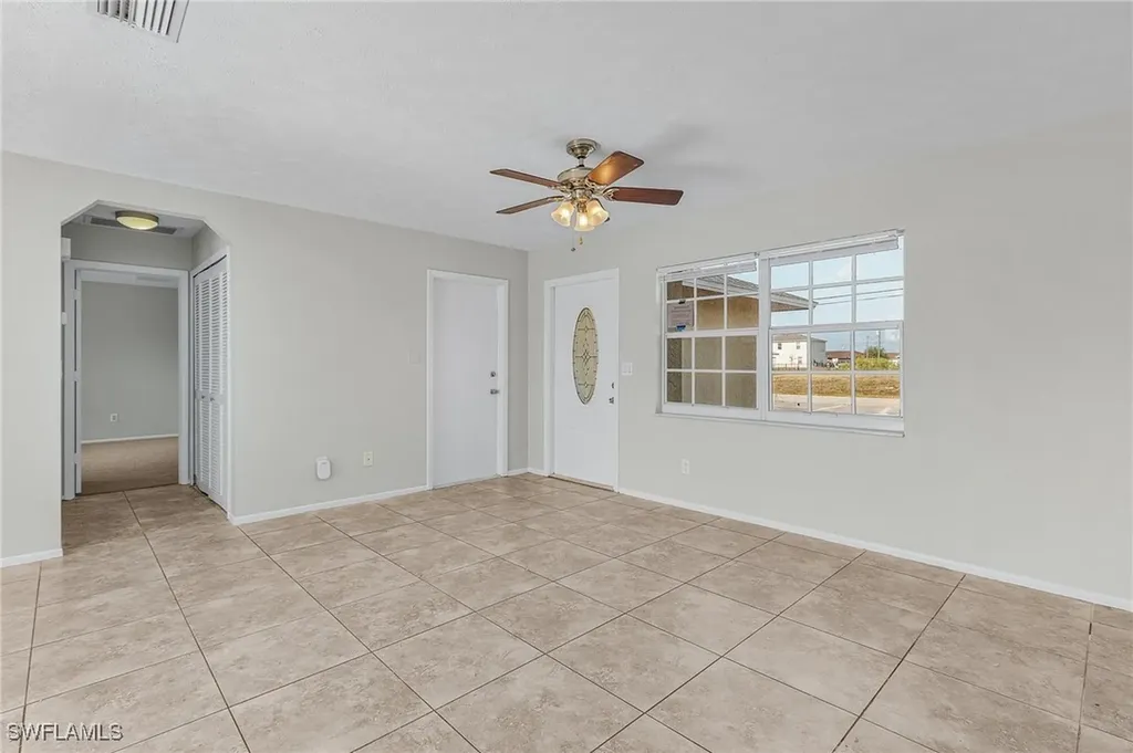 1329 NE 21st Avenue Cape Coral FL 33909