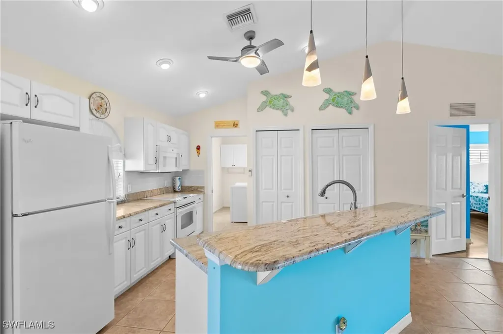 320 Madison Court Fort Myers Beach FL 33931