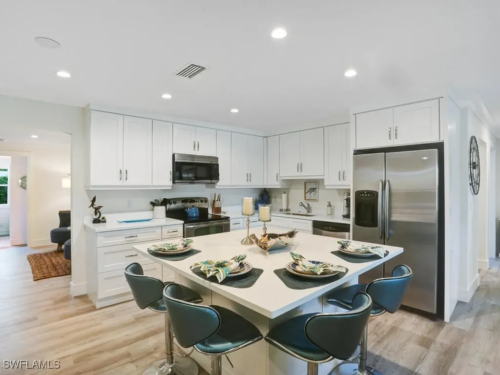 1279 10th Avenue N Naples FL 34102