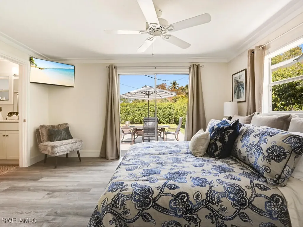 1279 10th Avenue N Naples FL 34102