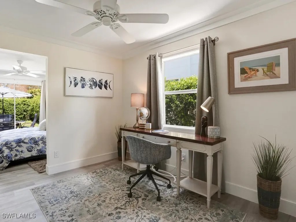 1279 10th Avenue N Naples FL 34102